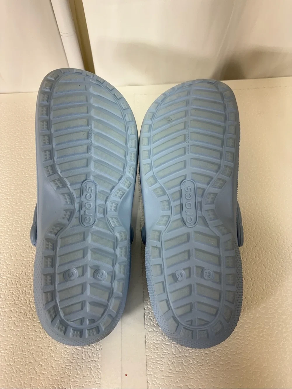 CROCS Light Blue Fuzz-Lined Slip-On Clogs 198